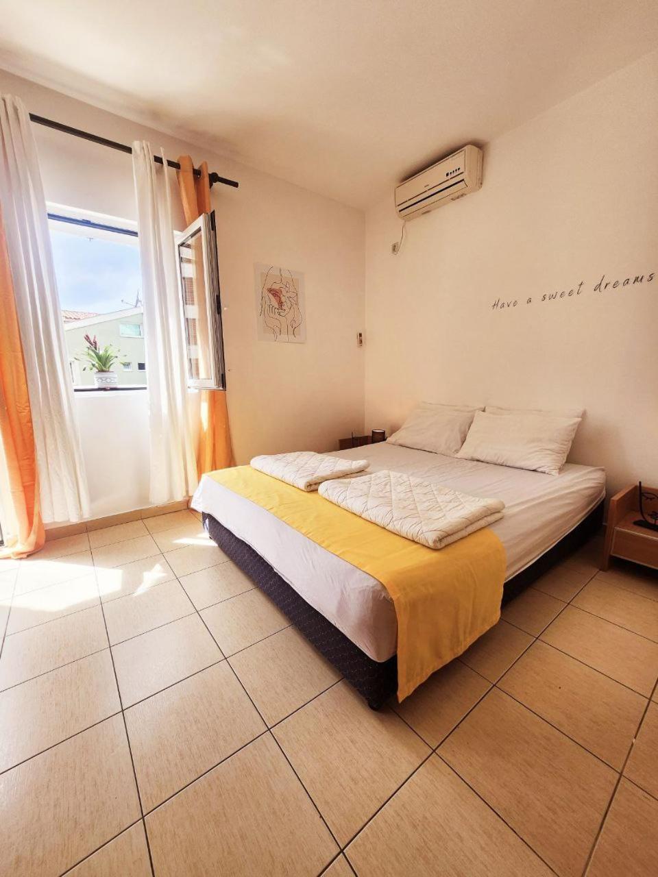 Bela Kuca Studio Apartments-Na Korak Do Mora-A Step To The Sea Rafailovići Eksteriør billede